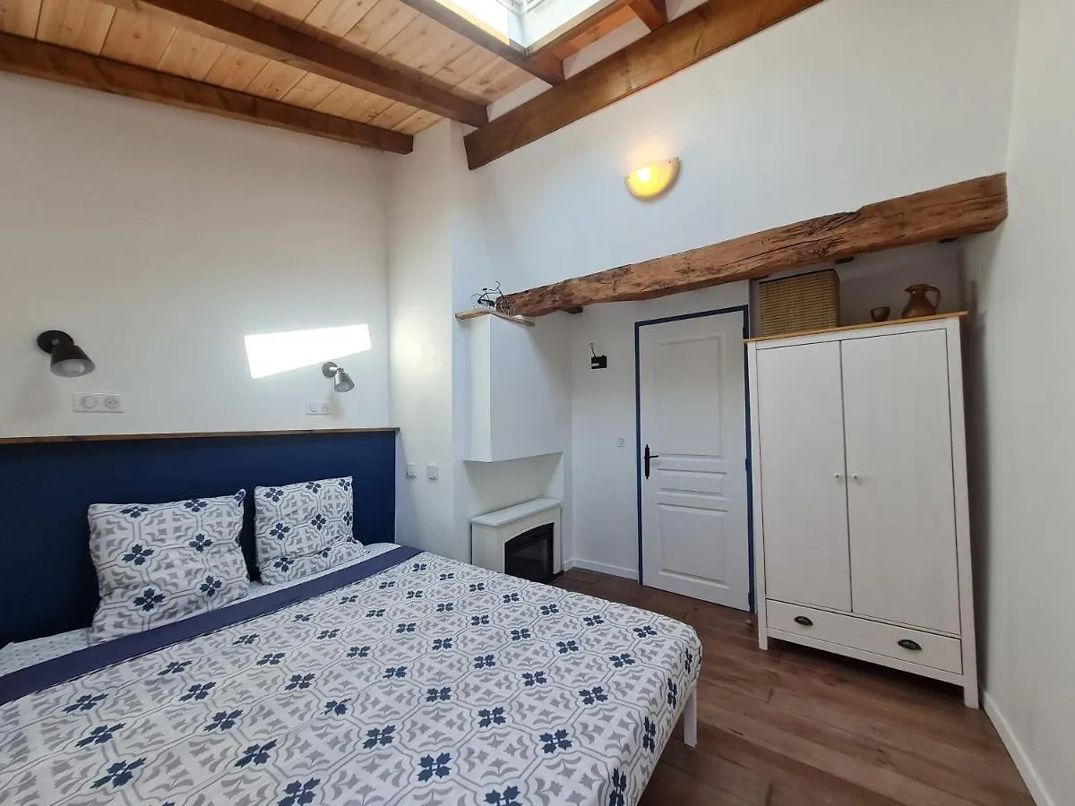 Appartement Triplex avec vue sur place du centre historique. Foix